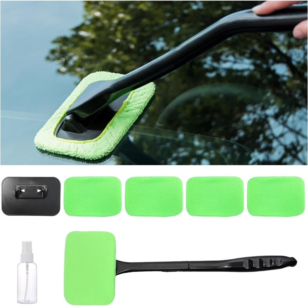 Car Windshield Cleaning Tool, Microfiber Window Cleaner Set with 4 Washable and Reusable Cloth Pad Head, Detachable  Unbreakable Handle and Spray Bottle, Universal Car Glass Cleaner Kit